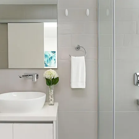 Sunrise Glory - 150m From Trinity Protaras