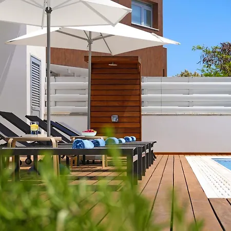 Sunrise Glory - 150m From Trinity *