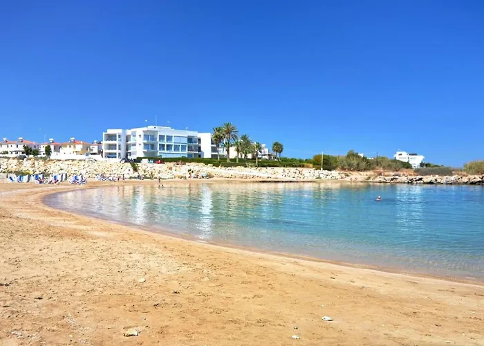 Sunrise Glory - 150m From Trinity Protaras