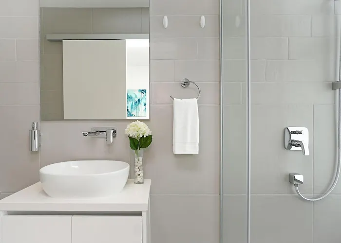 Sunrise Glory - 150m From Trinity Πρωταράς