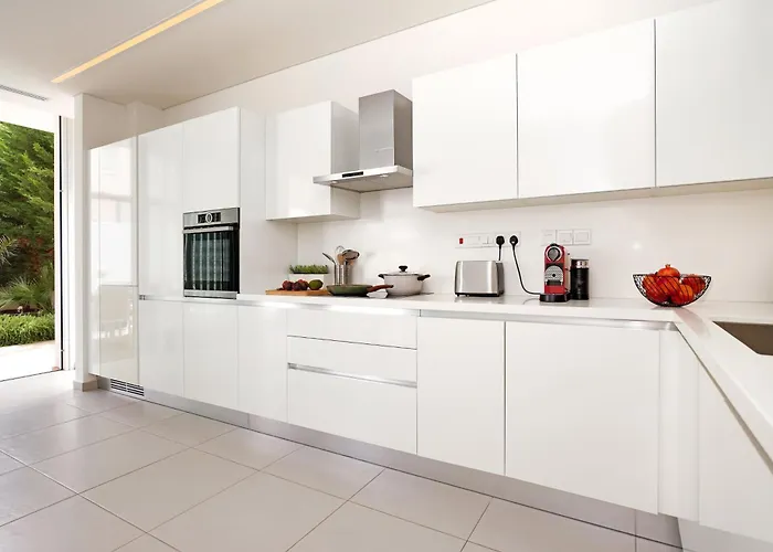 Sunrise Glory - 150m From Trinity