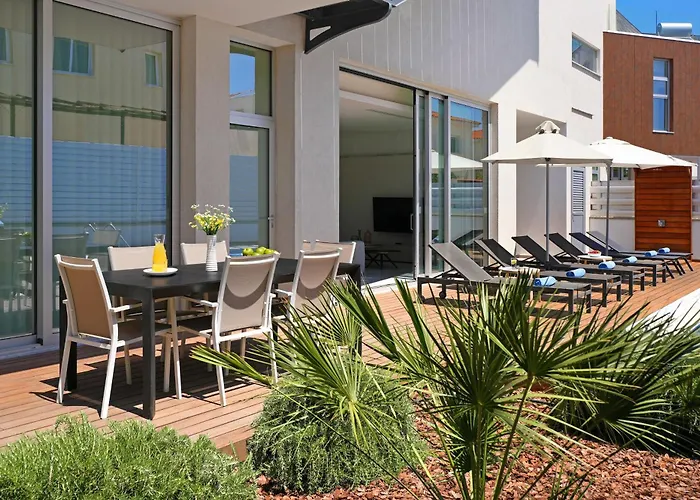 Villa Sunrise Glory - 150m From Trinity